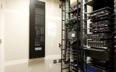 Panduan Pengujian UPS Menggunakan Load Bank: Menjamin Keandalan Sistem Kelistrikan Anda